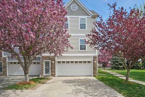 321 NE Kingwood Drive, Waukee, IA 50263