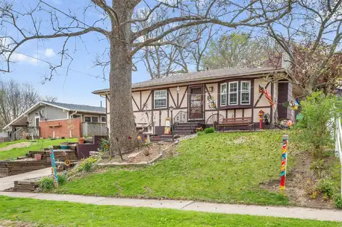 916 Winegardner Road, Des Moines, IA 50317