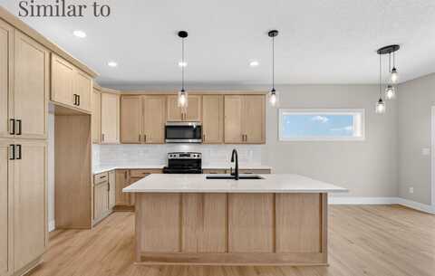 2931 Lake Hill Drive, Des Moines, IA 50320