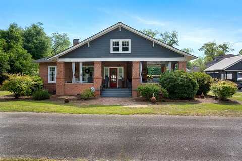 204 Jackson St N, Fort Gaines, GA 39851