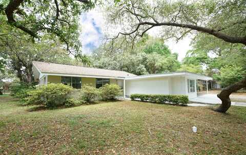 62 Meigs Drive, Shalimar, FL 32579