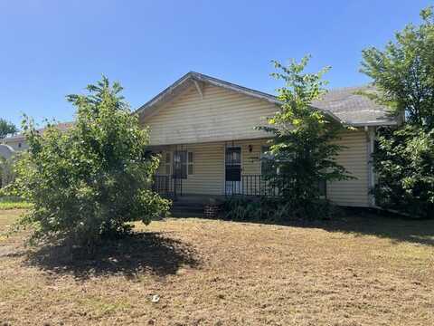 2001 E Chestnut, Enid, OK 73701