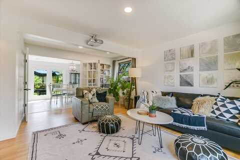 6003 Merriwood DR, Austin, TX 78745