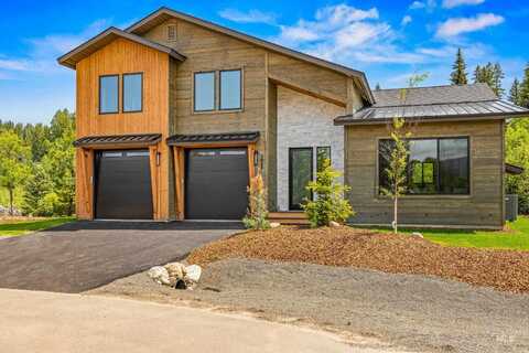 224 Meadow Lake Ct, McCall, ID 83638
