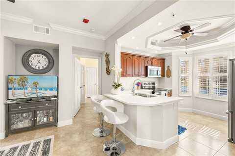 23500 Walden Center DR 108, ESTERO, FL 34134