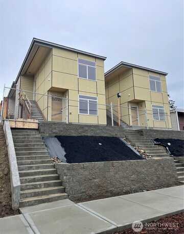 2420 S I Street 12, Tacoma, WA 98405