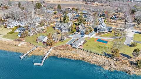 3445 Wickham Avenue, Mattituck, NY 11952