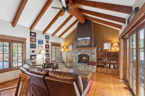 23 Rock Creek Court, Donnelly, ID 83615