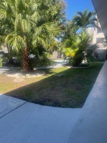 undefined, Hallandale Beach, FL 33009