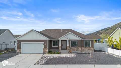 1483 E 400 S, Hyrum, UT 84319