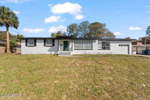 5439 PLAYA Way, Jacksonville, FL 32211