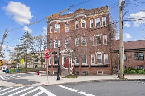 221 Shurtleff 1, Chelsea, MA 02150