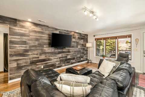 38596 Hwy 6 A-201, Eagle-Vail, CO 81620