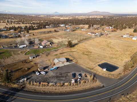 65605 61st Street, Bend, OR 97703