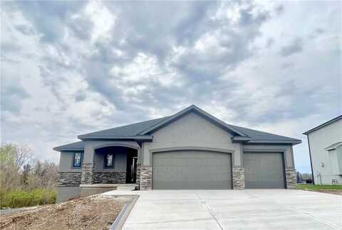 2704 NE Amanda Lane, Blue Springs, MO 64029
