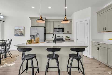 3689 W 2330 N, Lehi, UT 84043