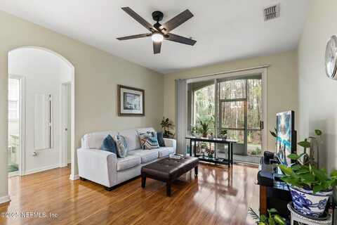 10550 BAYMEADOWS Road 818, Jacksonville, FL 32256