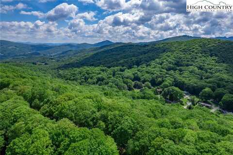 30 Summit Park, Banner Elk, NC 28604