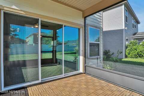 383 NARROWLEAF Drive, St. Johns, FL 32259