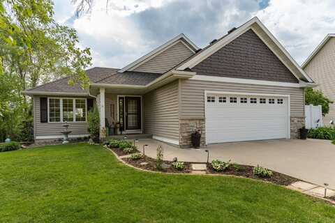 1313 Century Point Lane NE, Rochester, MN 55906