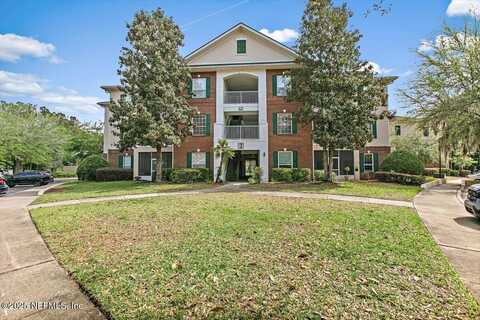 785 OAKLEAF PLANTATION Parkway 223, Orange Park, FL 32065