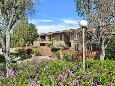 38 Surrey Lane, San Rafael, CA 94903