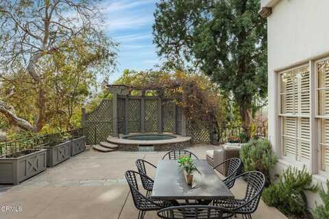 790 Huntington Circle, Pasadena, CA 91106