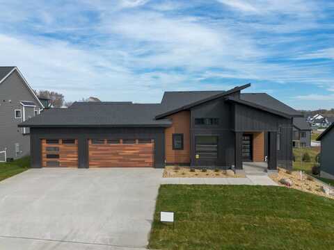 3105 Century Ridge Road NE, Rochester, MN 55906