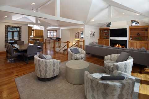 421 S West End Street, Aspen, CO 81611