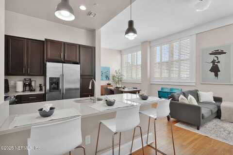 2525 COLLEGE Street 1312, Jacksonville, FL 32204