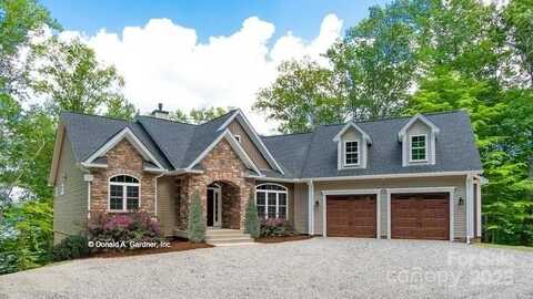 99999 Caddis Lane 92, Horse Shoe, NC 28742