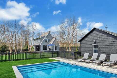 2200 Wickham Avenue, Mattituck, NY 11952
