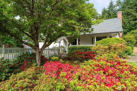 1524 12th Lane, Fox Island, WA 98333