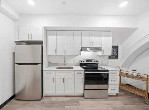 401 Olo Street 29, Woonsocket, RI 02895