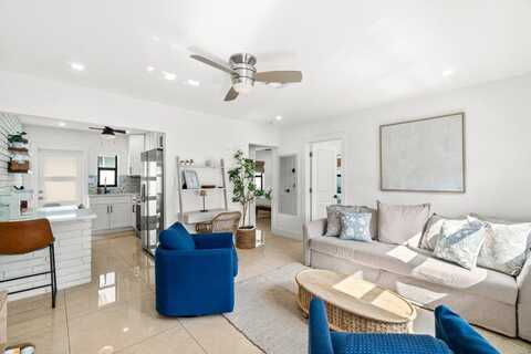 217 NE 11th Street B, Delray Beach, FL 33444