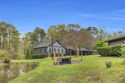 6585 QUEEN MILL Road SE, Mableton, GA 30126