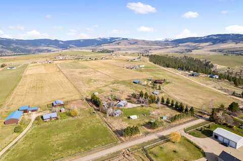 3018 Mack Smith Lane, Stevensville, MT 59870
