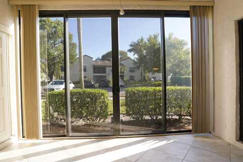 3325 Cocoplum Cir 3303, Coconut Creek, FL 33063
