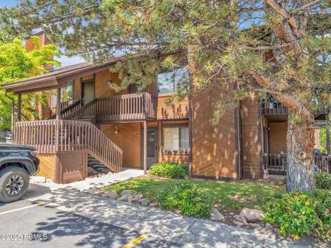 2025 Canyons Resort Drive Apt R8, Park City, UT 84098