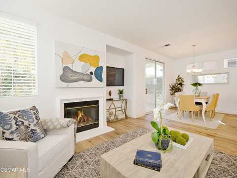 3127 La Casa Court, Thousand Oaks, CA 91362