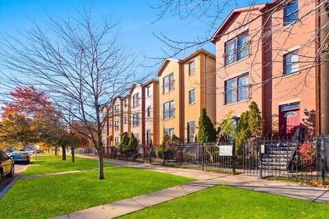 5852 S PRAIRIE Avenue, Chicago, IL 60637