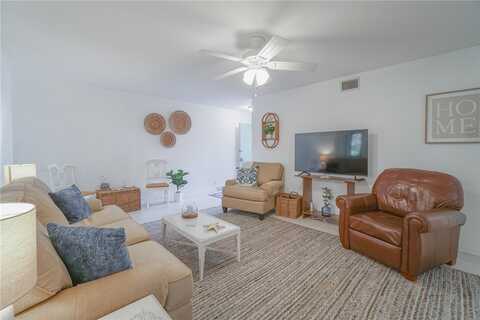 233 Walmar Grove, Saint Simons Island, GA 31522