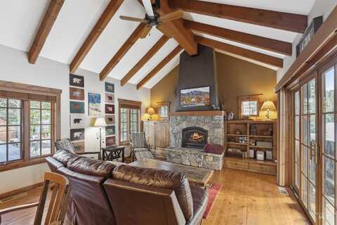 23 Rock Creek Court, Donnelly, ID 83615