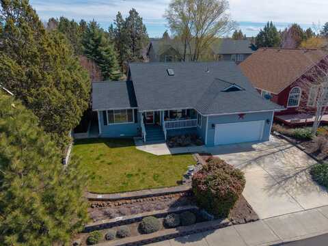 1886 NE Curtis Drive, Bend, OR 97701