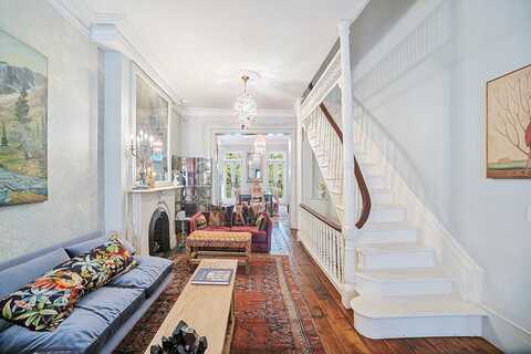 351 W 30th Street, New York, NY 10001