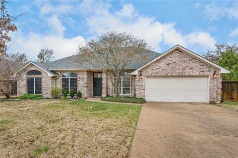 9004 Timber Knoll Drive, College Station, TX 77845