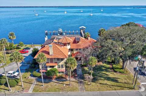 202 ST JOHNS Avenue 103B, Green Cove Springs, FL 32043