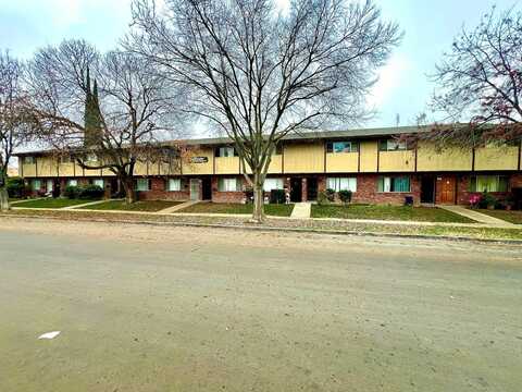 4885 Vassar Avenue E, Fresno, CA 93703