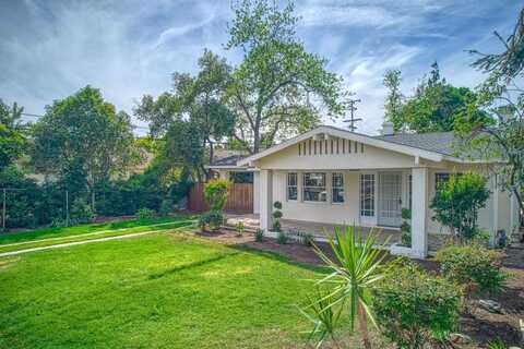 2225 Van Ness Boulevard N, Fresno, CA 93704