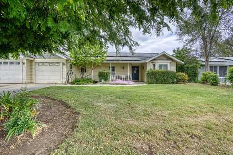 1822 Mary E, Visalia, CA 93292